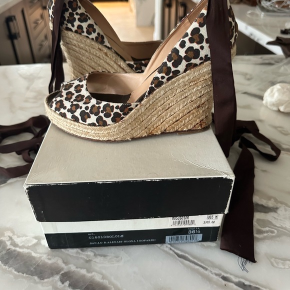 Vintage Moschino Animal Print wedge ankle strap shoes w/ribbon tie. size -6.5 - Picture 4 of 14